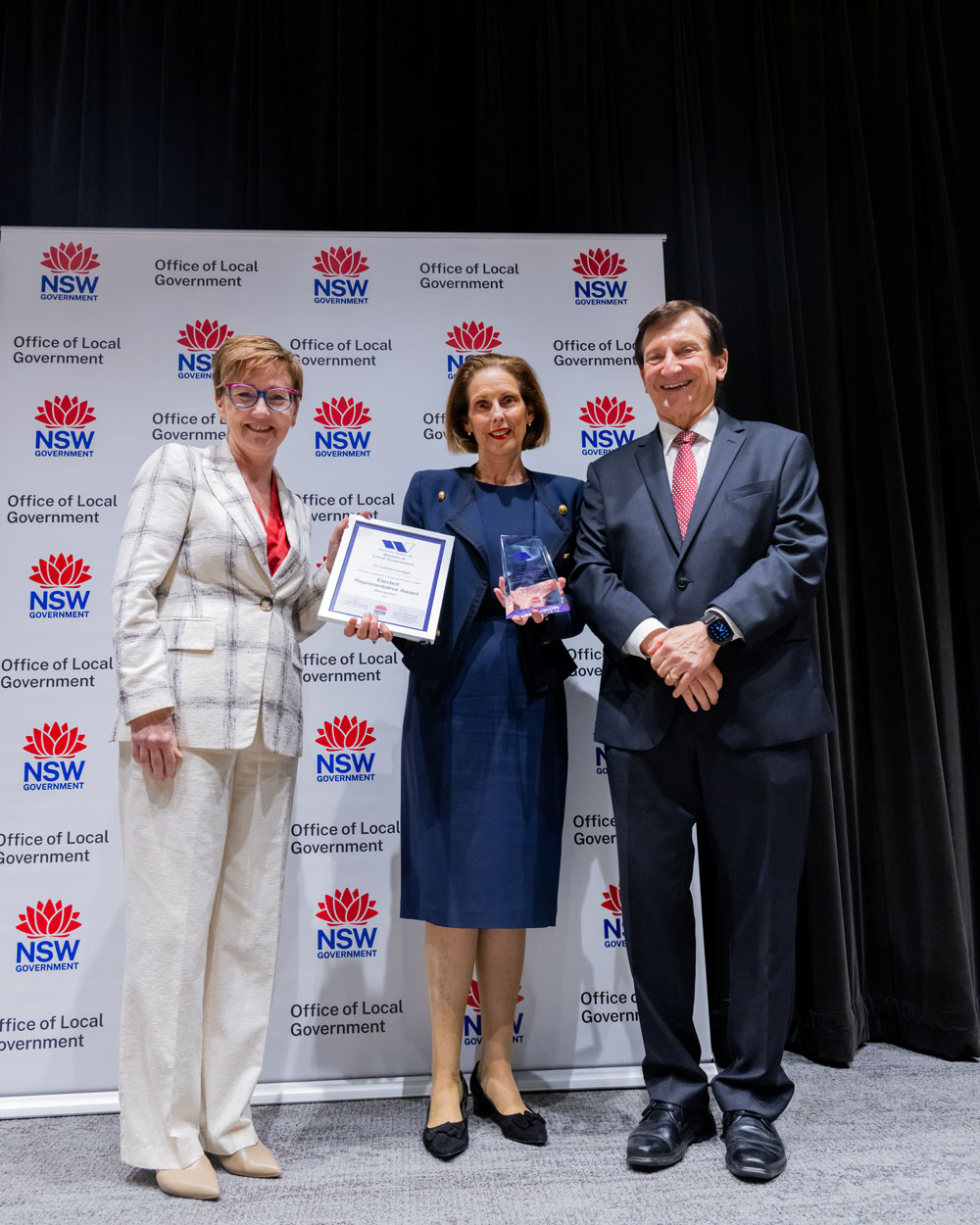 Carolyn Corrigan wins Women in Local Government award 